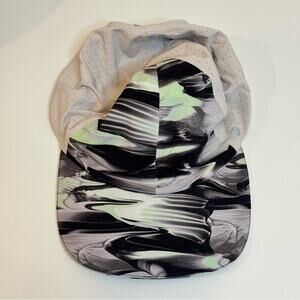 Lululemon Athletica Black and Gray cap